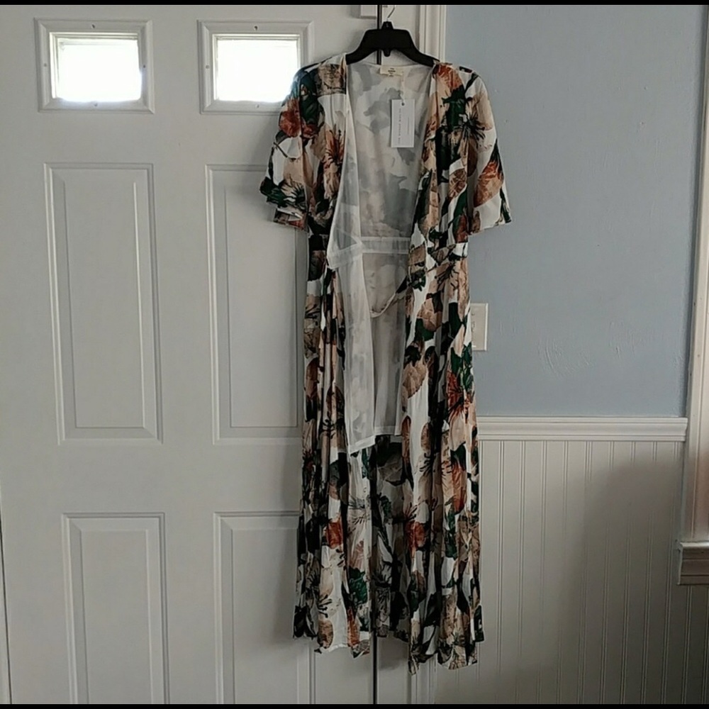 Floral midi dress - Picture 3 of 3
